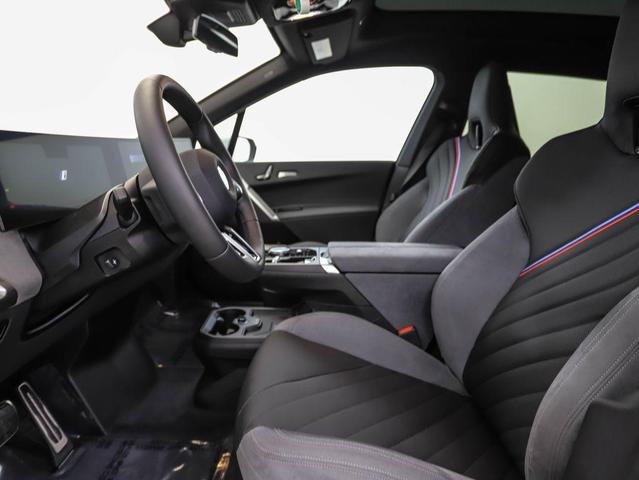 Photo of 2026 Mineral White Metallic BMW iX