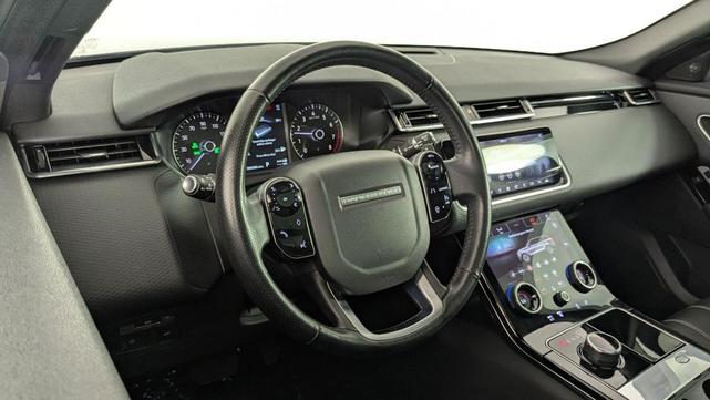 Photo of 2020 Santorini Black Metallic Land Rover Range Rover Velar