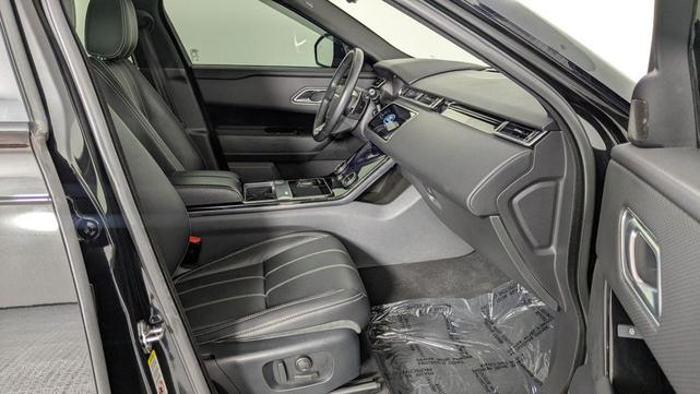 Photo of 2020 Santorini Black Metallic Land Rover Range Rover Velar
