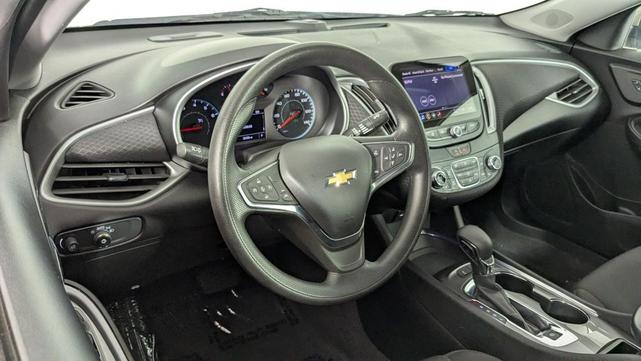 Photo of 2024 Mineral Gray Metallic Chevrolet Malibu