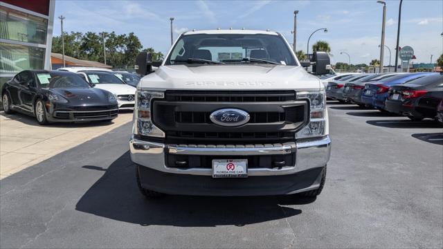 Photo of 2020 Oxford White Ford F-350
