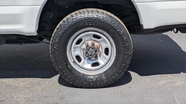 Photo of 2020 Oxford White Ford F-350