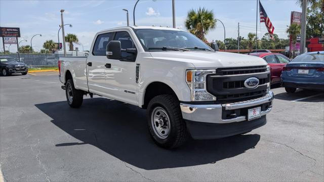 Photo of 2020 Oxford White Ford F-350