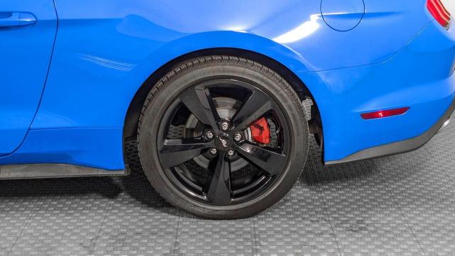 Photo of 2022 Grabber Blue Metallic Ford Mustang