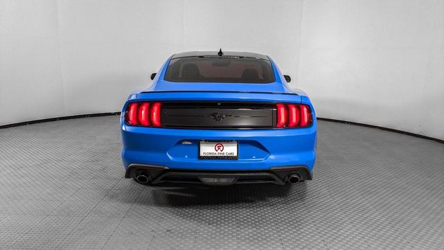 Photo of 2022 Grabber Blue Metallic Ford Mustang