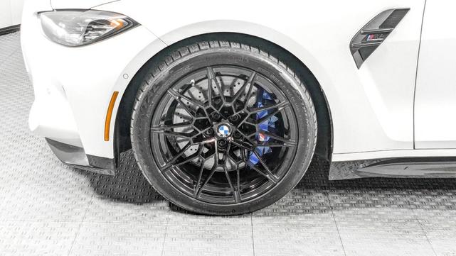 Photo of 2022 Alpine White BMW M4