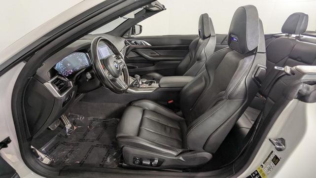 Photo of 2022 Alpine White BMW M4