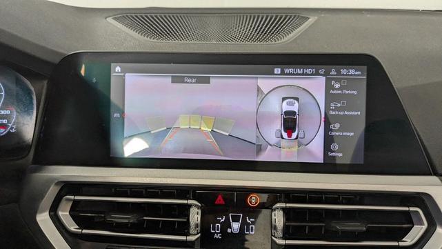 Photo of 2022 Alpine White BMW M4