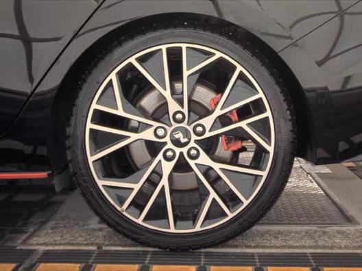 Photo of 2022 Phantom Black Hyundai ELANTRA N