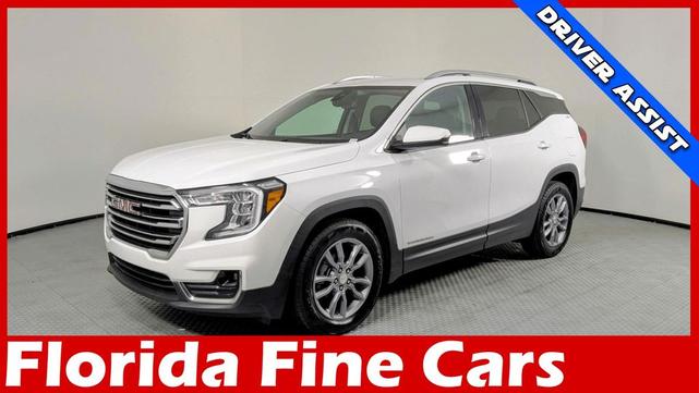 Photo of 2023 Summit White GMC Terrain