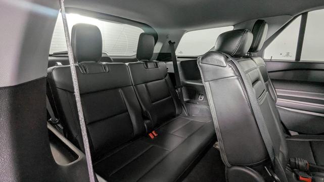 Photo of 2024 Gray Ford Explorer