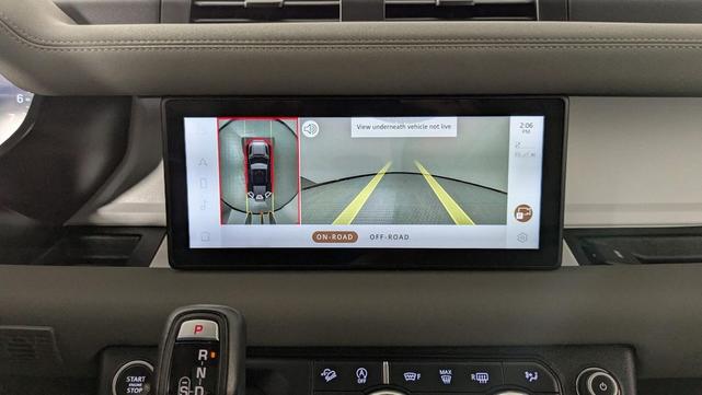 Photo of 2020 Fuji White Land Rover Defender