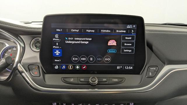Photo of 2023 Summit White Chevrolet Blazer