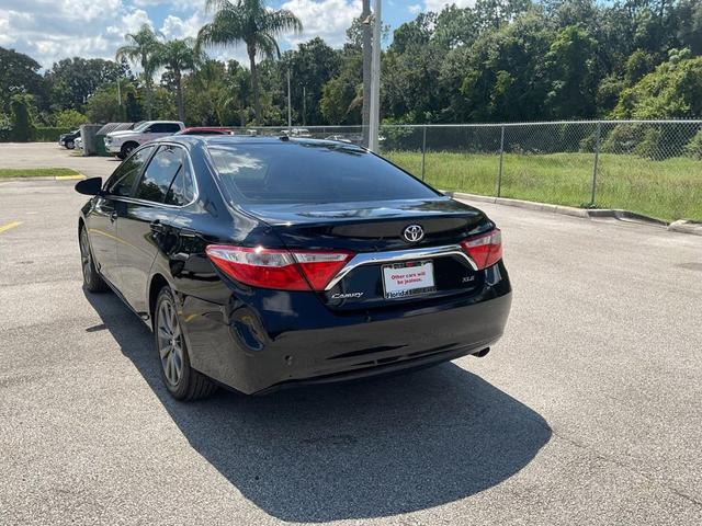 Photo of 2016 Midnight Black Metallic Toyota Camry