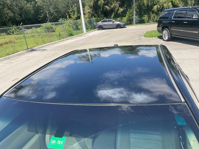 Photo of 2016 Midnight Black Metallic Toyota Camry