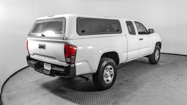 Photo of 2021 Super White Toyota Tacoma