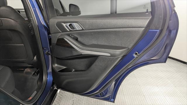 Photo of 2020 Phytonic Blue Metallic BMW X5