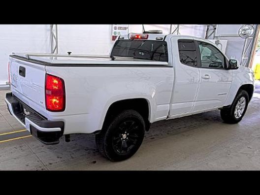 Photo of 2022 Summit White Chevrolet Colorado