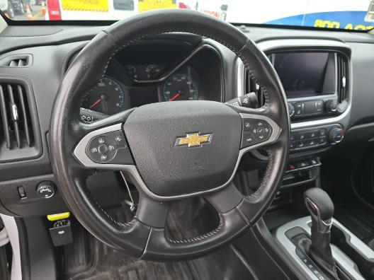 Photo of 2022 Summit White Chevrolet Colorado
