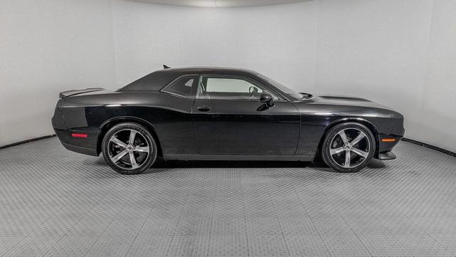 Photo of 2019 Pitch Black Clearcoat Dodge Challenger