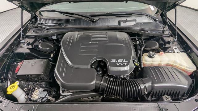 Photo of 2019 Pitch Black Clearcoat Dodge Challenger