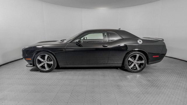 Photo of 2019 Pitch Black Clearcoat Dodge Challenger