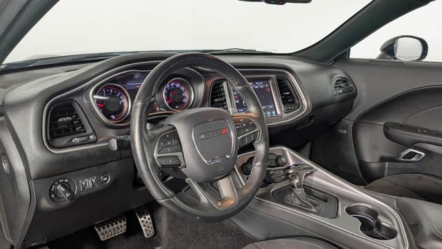 Photo of 2019 Pitch Black Clearcoat Dodge Challenger