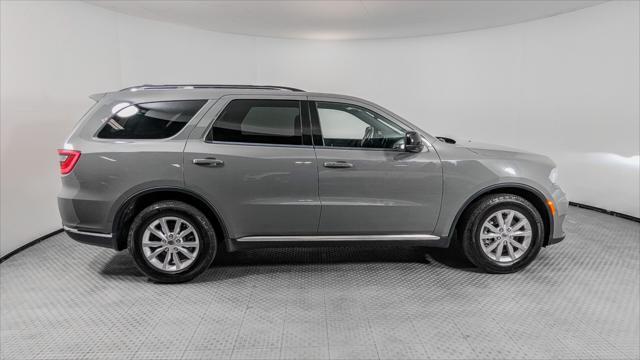 Photo of 2023 Destroyer Gray Clearcoat Dodge Durango