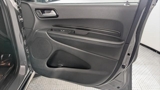 Photo of 2023 Destroyer Gray Clearcoat Dodge Durango