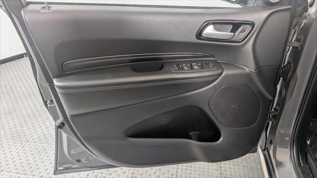 Photo of 2023 Destroyer Gray Clearcoat Dodge Durango