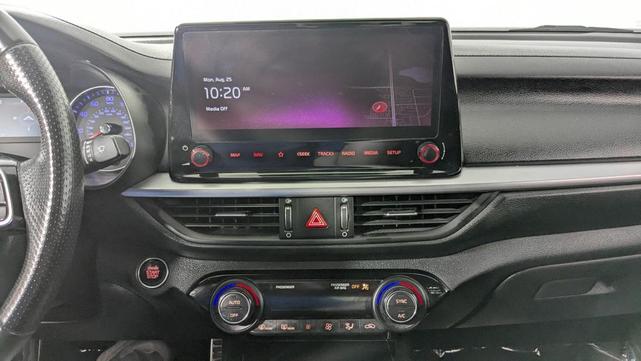 Photo of 2024 Gravity Gray Kia Forte
