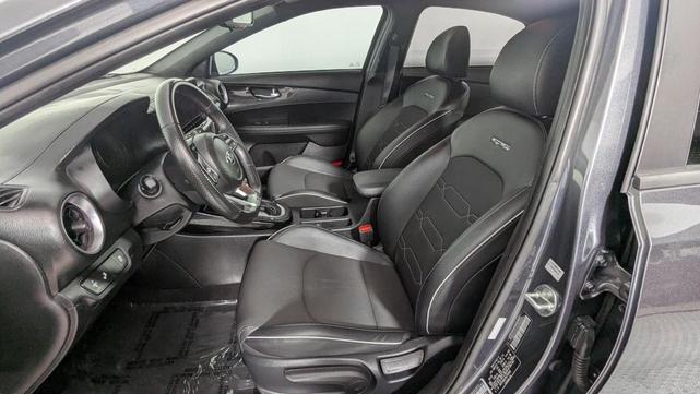 Photo of 2024 Gravity Gray Kia Forte