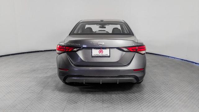 Photo of 2024 Gun Metallic Nissan Sentra