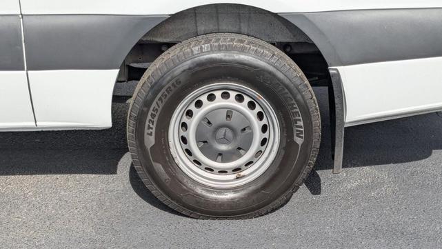 Photo of 2019 Arctic White Mercedes-Benz Sprinter 2500