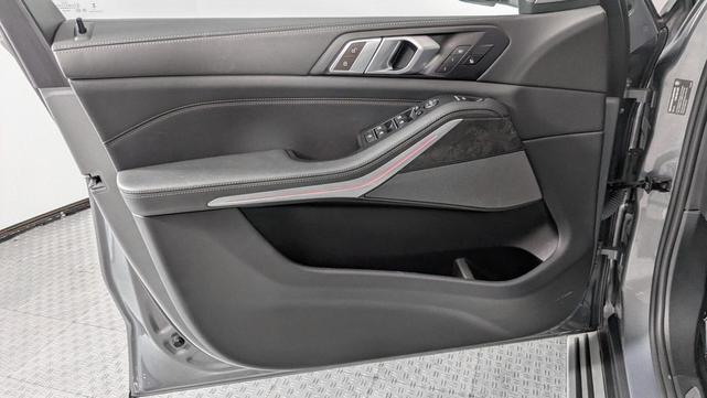Photo of 2024 Skyscraper Grey Metallic BMW X5