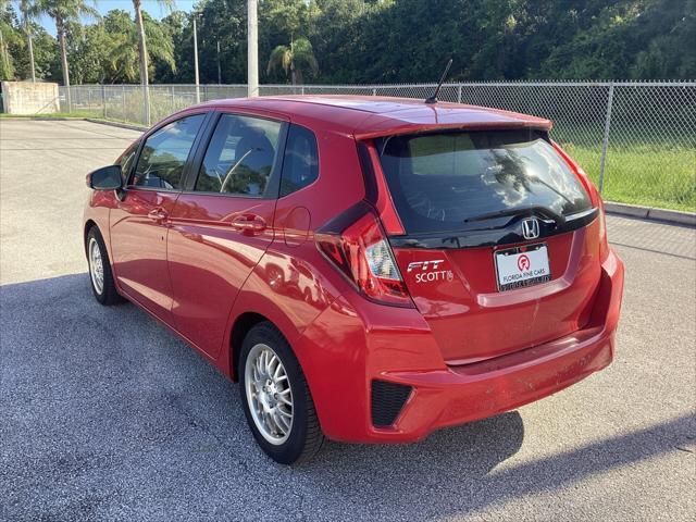 Photo of 2015 Red Honda Fit