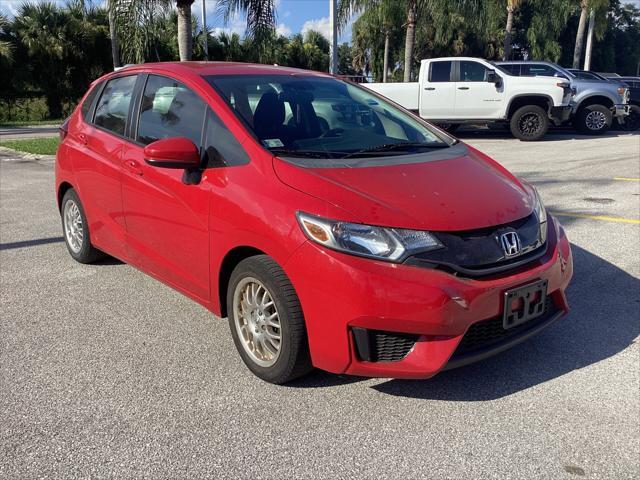 Photo of 2015 Red Honda Fit