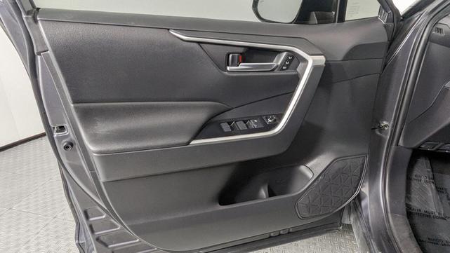 Photo of 2020 Magnetic Gray Metallic Toyota RAV4