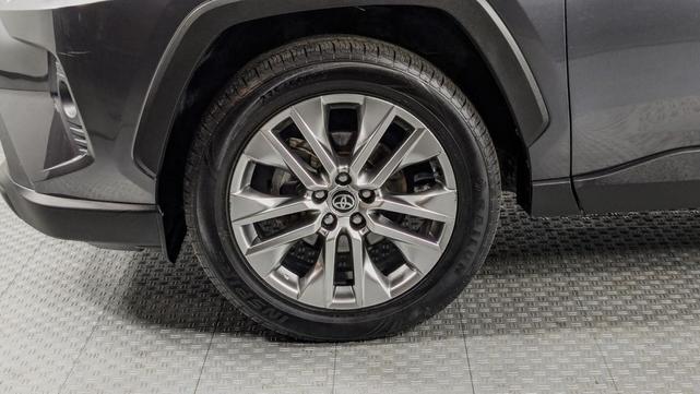 Photo of 2020 Magnetic Gray Metallic Toyota RAV4