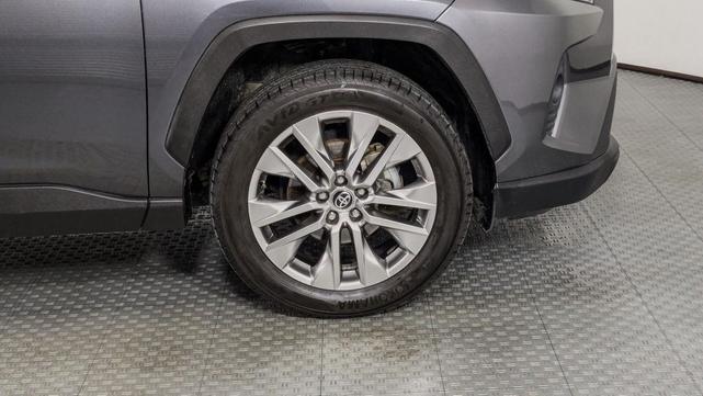 Photo of 2020 Magnetic Gray Metallic Toyota RAV4