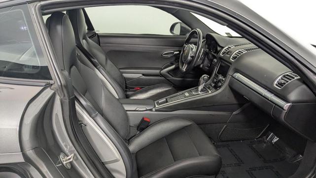Photo of 2015 Agate Gray Metallic Porsche Cayman
