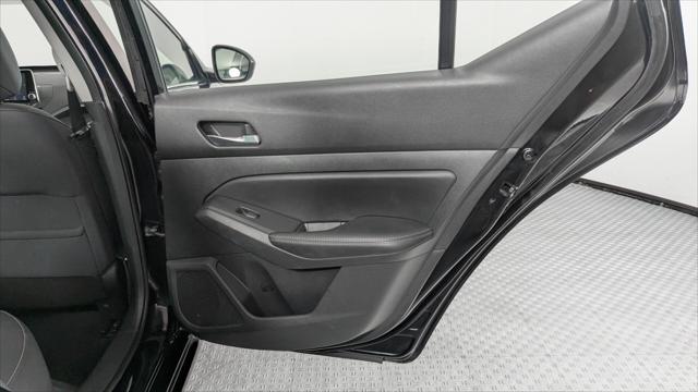 Photo of 2020 Super Black Nissan Altima