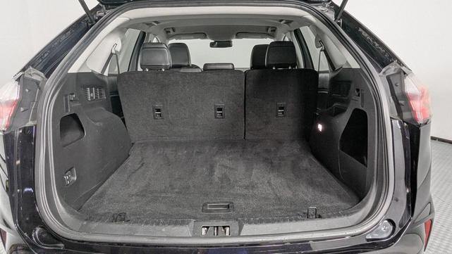 Photo of 2024 Agate Black Metallic Ford Edge