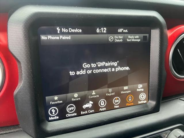 Photo of 2021 Gray Jeep Wrangler Unlimited