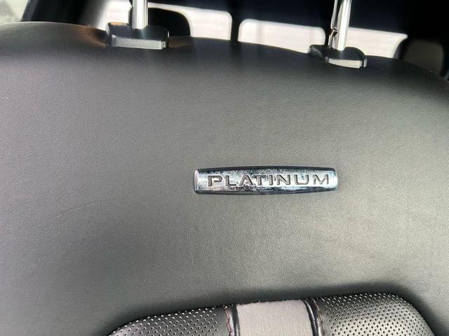 Photo of 2019 Agate Black Metallic Ford F-350