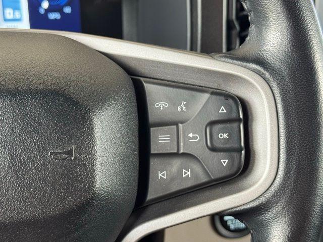 Photo of 2022 Gray Metallic Ford Bronco