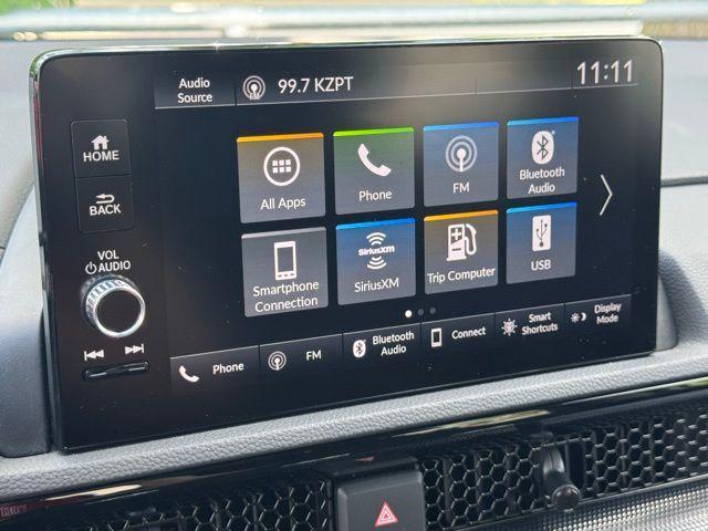 Photo of 2024 Platinum White Pearl Honda CR-V