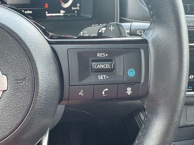 Photo of 2021 Caspian Blue Nissan Rogue