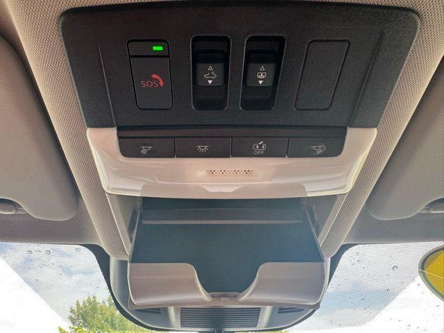 Photo of 2021 Caspian Blue Nissan Rogue