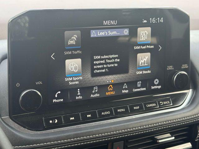 Photo of 2021 Caspian Blue Nissan Rogue